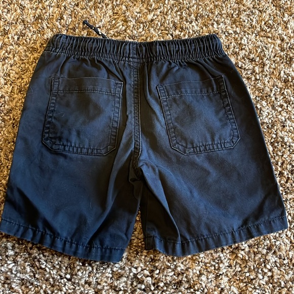 4T cat and Jack shorts - Picture 3 of 3